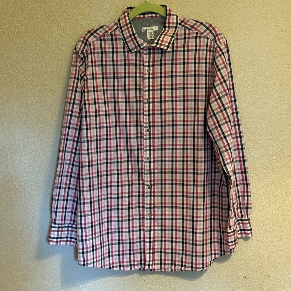Large Mens plaid dress shirt red/blk plaid Bar 111 brand